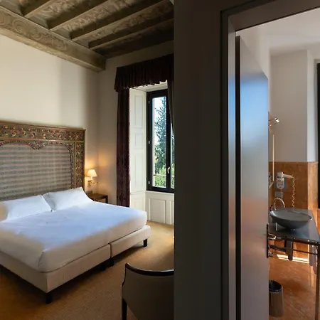 Hotel Shg Porro Pirelli 4*