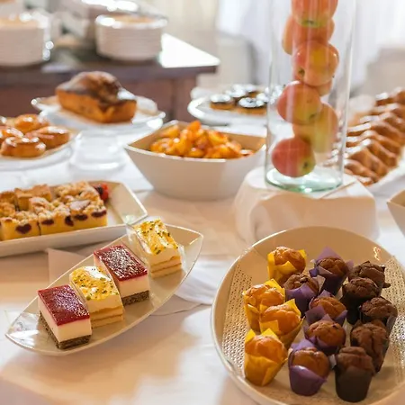 Hotel Shg Porro Pirelli 4*